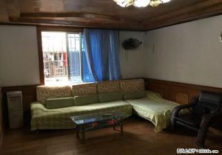 南城百货旁三房二厅出租 - 桂林28生活网 www.28life.com