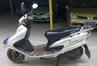 转辆小公主款电车,真空大轮胎,有牌有行驶证 - 桂林28生活网 www.28life.com