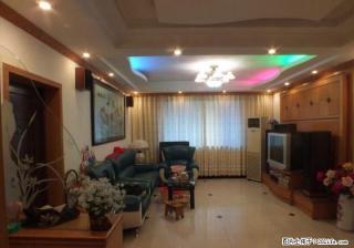 Z北极广场【农行旁】 3房2厅2卫119?精装修 52万 拎包入住 - 桂林28生活网 www.28life.com