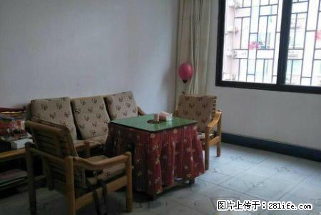 鸾西一区；2房2厅1卫，68平米，5楼，中等装修，96年建，急售33万，看房电话1337730 - 房屋出售 - 房屋租售 - 桂林分类信息 - 桂林28生活网 www.28life.com