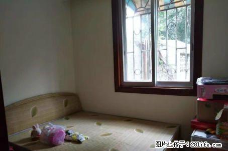 世纪新城;2房2厅1卫,106平米,6楼,中等装修,2005年建,一梯两户南北通透,急售68 - 房屋出售 - 房屋租售 - 桂林分类信息 - 桂林28生活网 www.28life.com