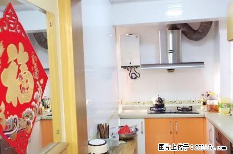 南城百货，3室2厅2卫，131平米，中等装修，可住家办公，急售95万，看房方便 - 房屋出售 - 房屋租售 - 桂林分类信息 - 桂林28生活网 www.28life.com