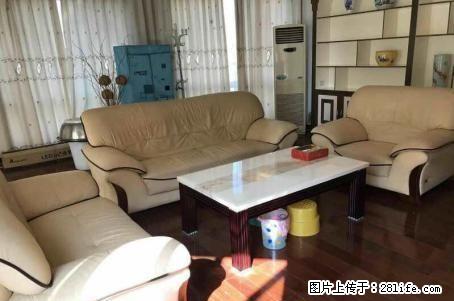 世纪新城；3房2厅2卫，172平米，6楼，精装修，一梯两户南北通透，2007年建，急售118 - 房屋出售 - 房屋租售 - 桂林分类信息 - 桂林28生活网 www.28life.com