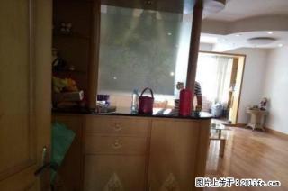 A七星花园紫竹苑， 精装3房2厅2卫， 151平米， 送露天车位，急售85万 - 桂林28生活网 www.28life.com