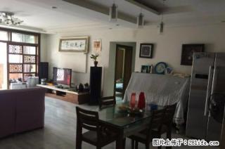 金桂苑小区；3房2厅2卫，151平米，6楼送天面，精装修，2004年建，急售80万送车位 - 桂林28生活网 www.28life.com