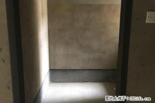 金地怡和东岸, 4室2厅2卫,142平米,清水房,2012年建,电梯8楼,急售130万送车位! - 桂林28生活网 www.28life.com