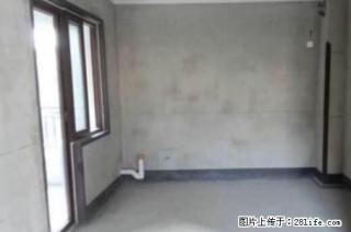 金地怡和东岸， 4室2厅2卫，142平米，清水房，2012年建，电梯8楼，急售130万送车位！ - 桂林28生活网 www.28life.com