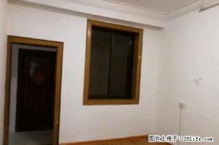 育才本部导航小区，3室1厅1卫，，60平米，1楼带杂物间，急售40万 - 桂林28生活网 www.28life.com