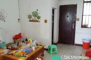育才本部华御公馆对面;2房1厅1卫,送杂物间和1个大车库,精装修小2房, - 桂林28生活网 www.28life.com