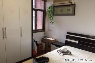 世纪新城;3房2厅2卫,143平米,电梯带入户花园10平米,电梯7楼,精装修,2007年建 - 桂林28生活网 www.28life.com