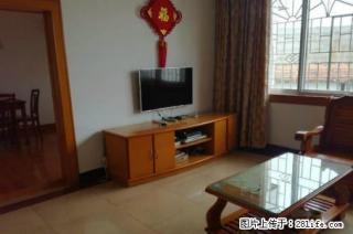 火车南站美食城旁边，3室2厅2卫双阳台，带一个书房，125平米，2000年建，急售66万 - 桂林28生活网 www.28life.com