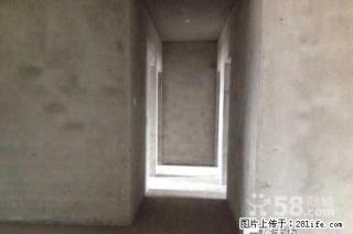 兴进上郡；4房2厅2卫，135平米，9楼，清水房，一梯两户南北通透，2013年建，急售120万 - 桂林28生活网 www.28life.com