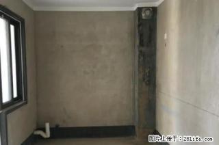 彰泰睿城；3室2厅2卫，126平米，6楼，清水房2015年，急售119万 - 桂林28生活网 www.28life.com