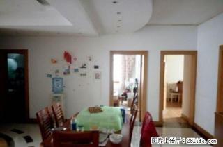 七星花园紫竹苑；4房2厅2卫，160平米，6楼，精装修，2002年建，一梯两户南北通透 - 桂林28生活网 www.28life.com