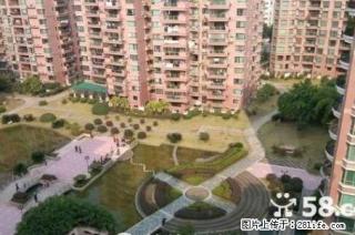 世纪新城顶层11-12复试楼；4房3厅2卫，210平米，中等装修，2005年建，一梯两户 - 桂林28生活网 www.28life.com