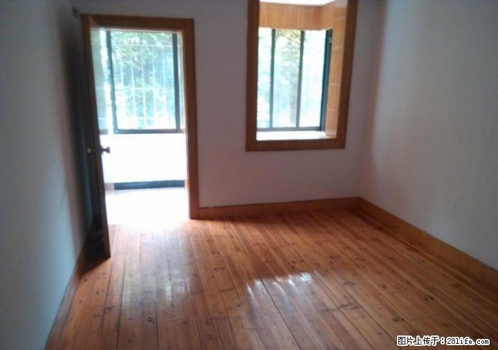 鸾东小区2房2厅1卫2楼，中装，干净卫生，除电视、冰箱没有其余齐全，南北通风，看房电 - 房屋出租 - 房屋租售 - 桂林分类信息 - 桂林28生活网 www.28life.com