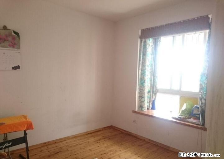 育才分校青岭路3房2厅2卫135平米，简装，5楼，05年，商品房，通风采光，72万，周边交 - 房屋出售 - 房屋租售 - 桂林分类信息 - 桂林28生活网 www.28life.com