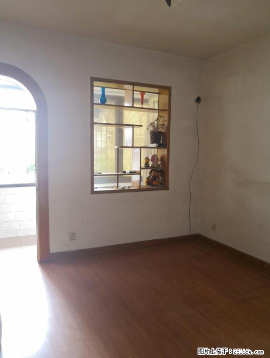 建干路电容器厂宿舍大三房2厅，2楼，90平米，南北通透，49.5万送20平米大杂间 - 房屋出售 - 房屋租售 - 桂林分类信息 - 桂林28生活网 www.28life.com