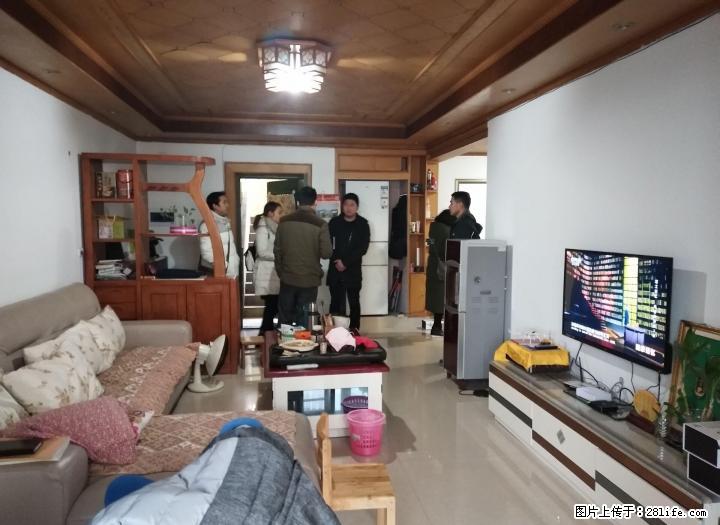 秒杀!龙隐学区!三里店 龙隐苑 黄金3楼 大2房97?可改3房 70万 - 房屋出售 - 房屋租售 - 桂林分类信息 - 桂林28生活网 www.28life.com