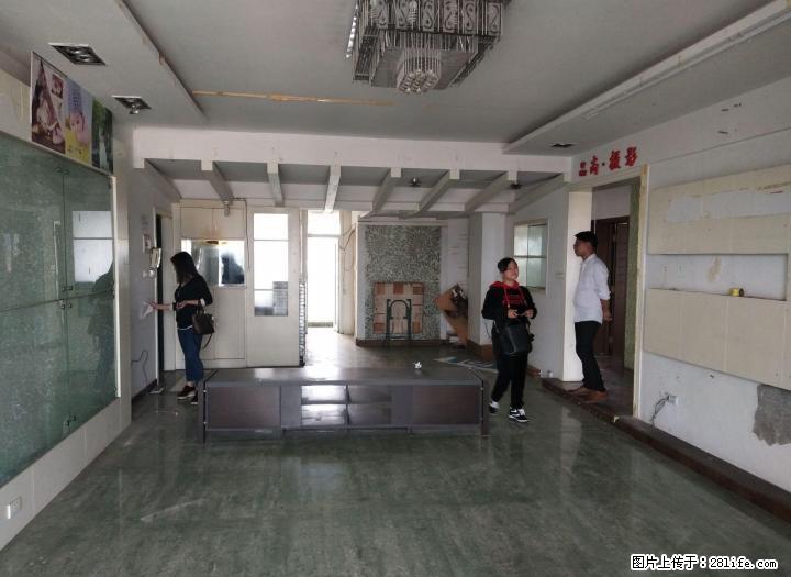 市中心 崇善学区 西城路口 怡嘉华庭 大3房 电梯13楼 129万 宜居宜办公 - 房屋出售 - 房屋租售 - 桂林分类信息 - 桂林28生活网 www.28life.com