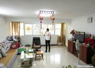 三里店 普陀路 香山画苑 垫高一楼 3房2厅2卫带100平花园 105万 - 桂林28生活网 www.28life.com