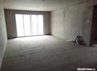 龙隐学区！三里店 鑫海国际  清水4房2厅2卫161? 电梯6楼 125万 - 桂林28生活网 www.28life.com