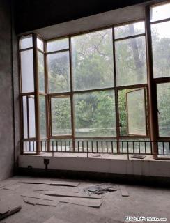 豪宅！公园绿涛湾东园 挑空三层复式 清水300? 带花园 210万 - 桂林28生活网 www.28life.com