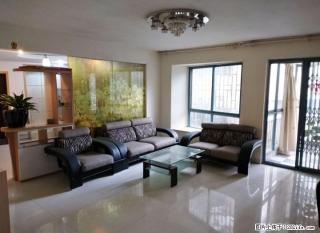 三里店体育馆旁 碧水康城 湖景房 3房2厅2卫117? 80万拎包入住 - 桂林28生活网 www.28life.com