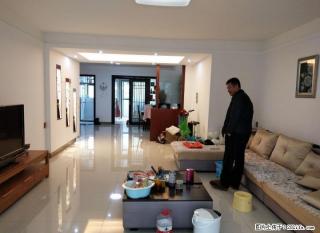 三里店 万达商圈 东晖国际 精装3房2厅2卫143? 118万拎包入住 - 桂林28生活网 www.28life.com