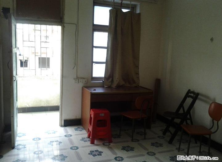 民族路西门桥回民小学对面5楼1房1厅550元磁砖装修家具齐全有衣柜桌子床等 - 房屋出租 - 房屋租售 - 桂林分类信息 - 桂林28生活网 www.28life.com