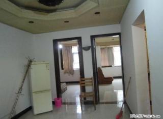 通泉巷百货大楼台联酒店旁，5楼非顶楼2房1厅新装修 1000元月 除空调可配家电家具齐全 - 桂林28生活网 www.28life.com