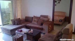 办公住家好房子三里店大圆盘三里店大圆盘东源大厦电梯3房仅租2000元，时能看房。 - 桂林28生活网 www.28life.com