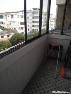 丽君路旁楼上2房1厅出租 - 桂林28生活网 www.28life.com