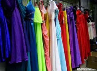 桂林租服装、桂林服装租赁、婚纱、礼服、旗袍、林学士服、演出服等.出租 - 桂林28生活网 www.28life.com