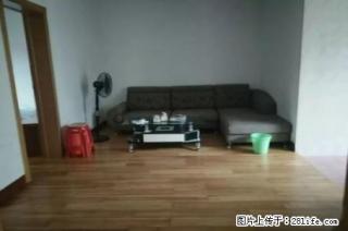 三里店 甲天下广场南城百货对面 2房1厅 2楼 精装出售36万 - 桂林28生活网 www.28life.com