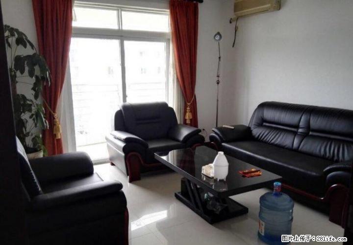 国展购物中心 4房2厅2卫 精装 带有四台空调 160平方米 办公很合适 周边办公集中 - 房屋出租 - 房屋租售 - 桂林分类信息 - 桂林28生活网 www.28life.com