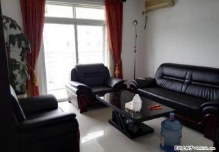 国展购物中心 4房2厅2卫 精装 带有四台空调 160平方米 办公很合适 周边办公集中 - 桂林28生活网 www.28life.com