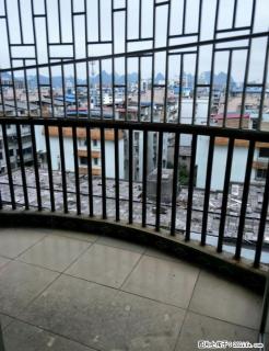 房东诚心出售中山南路银锭公寓156平方豪华装修三房二厅二卫带双阳台 - 桂林28生活网 www.28life.com