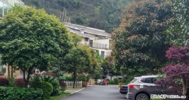 【别墅】清秀庭院靠山别墅338平米清水带超大院子可以停2部车 - 房屋出售 - 房屋租售 - 桂林分类信息 - 桂林28生活网 www.28life.com