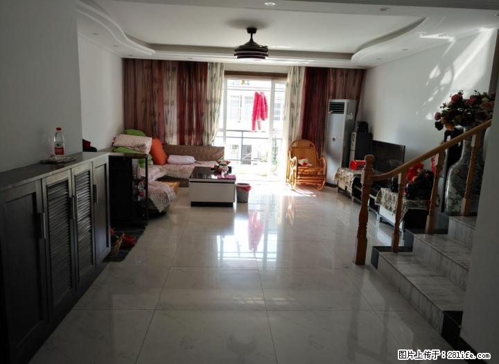 【复式楼】新洲花园顶楼复式4房厅2卫159平米带30平米露台 - 房屋出售 - 房屋租售 - 桂林分类信息 - 桂林28生活网 www.28life.com