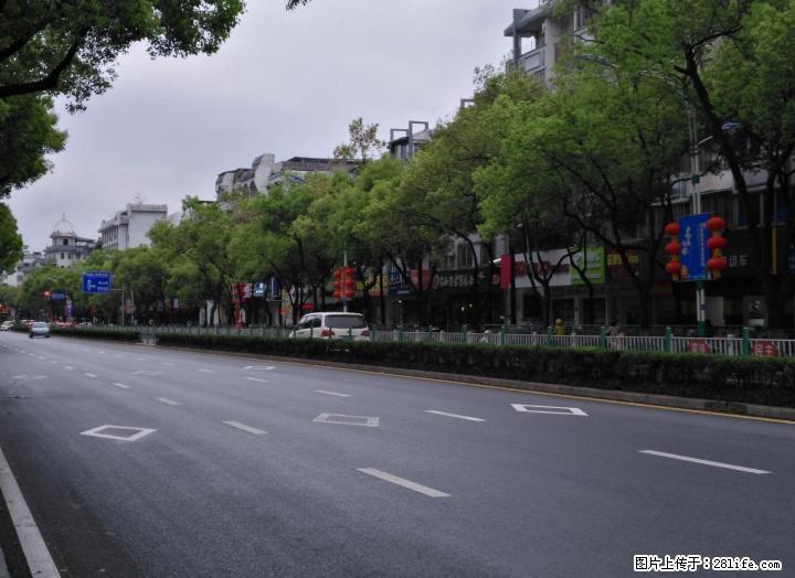 【旺铺出售】信义路师专附近临街旺铺36平米128万包过户 - 商铺租转 - 房屋租售 - 桂林分类信息 - 桂林28生活网 www.28life.com