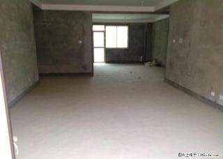 湖光山色 清水大3房2厅2卫134平米 88万 三面采光+ 赠送面积 - 桂林28生活网 www.28life.com