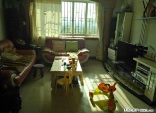 虞山桥东精装江景房4房2厅2卫采光好有物管免停车费仅80万 - 桂林28生活网 www.28life.com