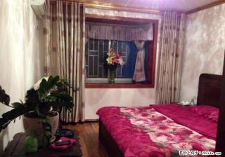 A.北极广场圣隆路【燕湖雅筑】三房两厅两卫 三楼 125? 07年 精装 85万 楼层好 不临街 - 桂林28生活网 www.28life.com