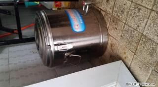 低价出售全新米粉店餐桌椅用具 - 桂林28生活网 www.28life.com