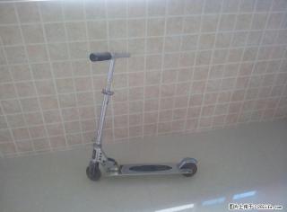 诚意出售儿童滑轮车一部 - 桂林28生活网 www.28life.com