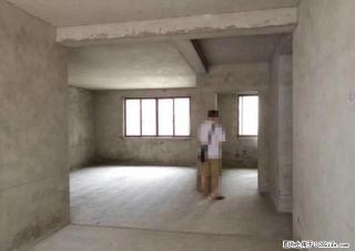 Q乐群片区秀峰庭院 清水4房 楼梯3楼 仅售96万! - 桂林28生活网 www.28life.com