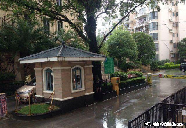 出售，东晖国际复式5房2厅3卫，顶层12楼送天面145万，2012年清水房可按自己的喜好装 - 房屋出售 - 房屋租售 - 桂林分类信息 - 桂林28生活网 www.28life.com