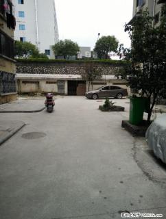 出售，鸾西一区，2房1厅1卫，68平米，黄金5楼，32万 - 桂林28生活网 www.28life.com