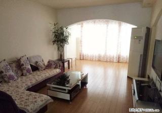 水晶郦城 3室2厅1卫   69万  99.84平  14楼  房子两边是有阁楼的， - 桂林28生活网 www.28life.com